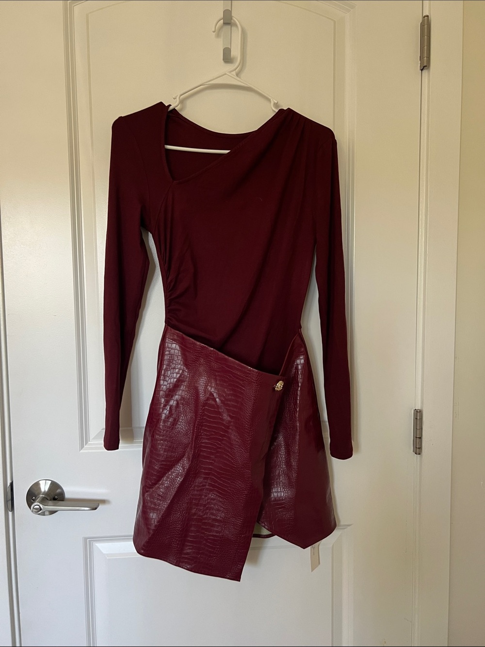Commense Women's Long-Sleeve Maroon Faux-Leather Wrap Dress
